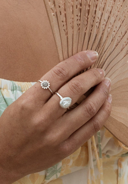 Lustre Pearl Ring