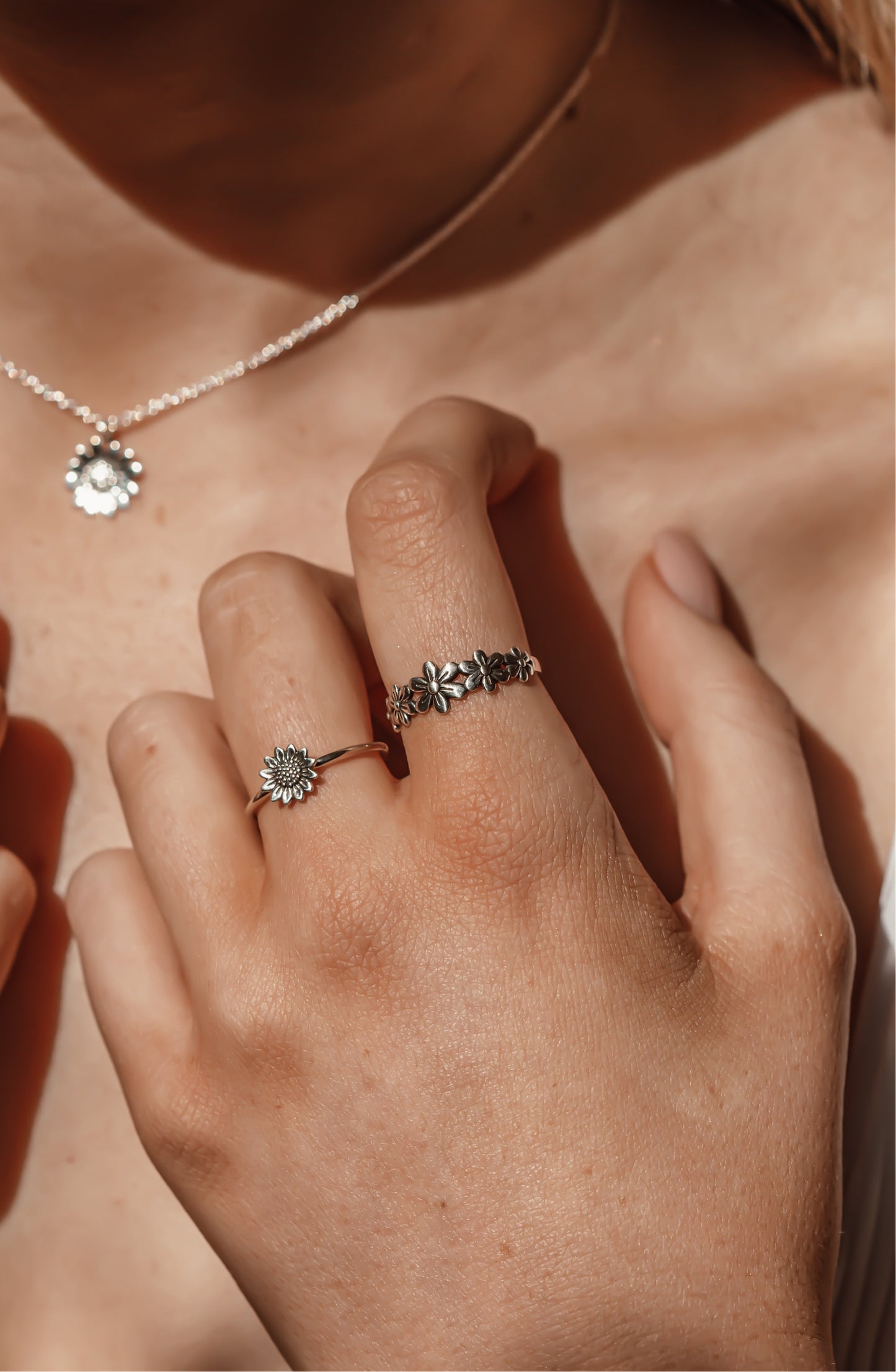 Daisy Chain Ring